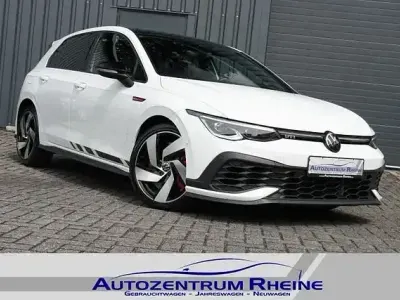 Gebraucht VW Golf VII GTI 301 PS (221 kW) 2021 Weiß Kleinwagen