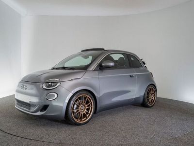 Neu Fiat 500e 86 kW (118 PS) 2025 Grau Cabrio