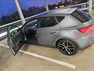 Gebraucht Seat Leon 150 PS (110 kW) 2016 Silber Limousine