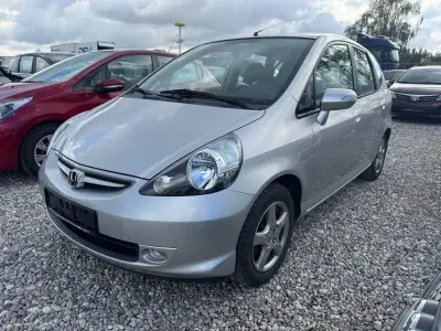 Gebraucht Honda Jazz 83 PS (61 kW) 2008 Silber Kleinwagen
