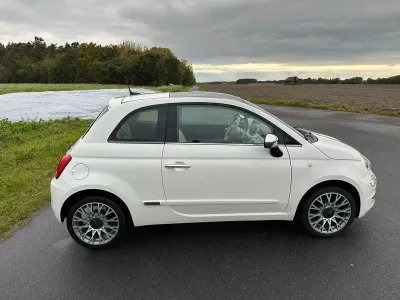 Gebraucht Fiat 500 Lounge 69 PS (50 kW) 2018 Weiß Kleinwagen