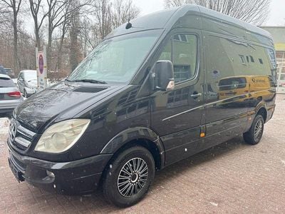 Schwarz Gebraucht 2008 Mercedes Sprinter Van | 17.990 €