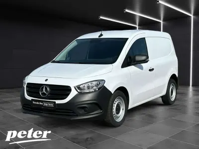 Gebraucht Mercedes Citan 108 75 PS (55 kW) 2024 Arktikweiß Van / Kleinbus