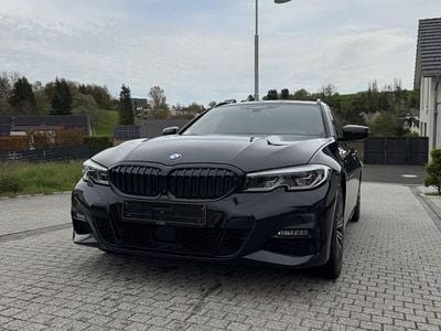 Gebraucht BMW 330 M Sport 265 PS (194 kW) 2020 Schwarz Kombi