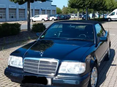 Gebraucht Mercedes E320 220 PS (161 kW) 1996 Schwarz Cabrio