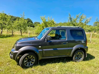 Gebraucht Suzuki Jimny Style 84 PS (61 kW) 2016 Grau SUV
