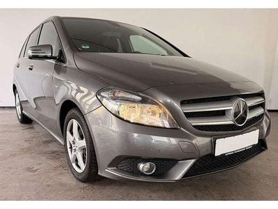 Gebraucht Mercedes B200 156 PS (114 kW) 2012 Mountaingrau Van / Kleinbus