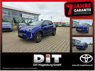 Neu Toyota Yaris Cross 131 PS (96 kW) 2026 Juniper blue SUV