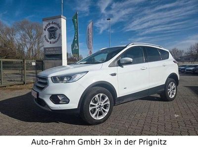 Gebraucht Ford Kuga Titanium 179 PS (131 kW) 2019 Weiß SUV