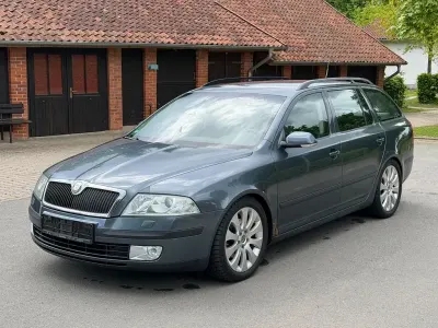 Używany Skoda Octavia Elegance 140 KM (102 kW) 2006 Szary Kombi