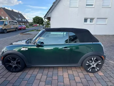 Käytetty Mini Cooper Cabriolet 122 HP (89 kW) 2011 Vihreä Avoauto