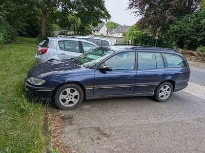 Opel Omega