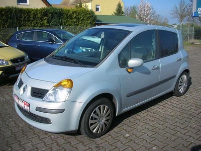 Gebraucht Renault Modus Dynamique 111 PS (81 kW) 2006 Grau boreal Van / Kleinbus