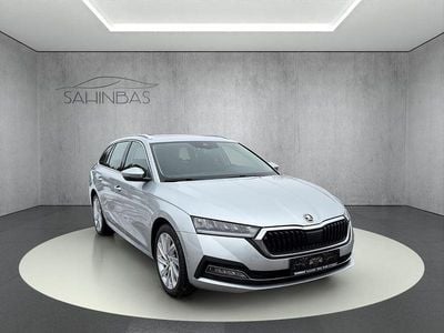 Gebraucht Skoda Octavia First Edition 150 PS (110 kW) 2020 Silber Kombi