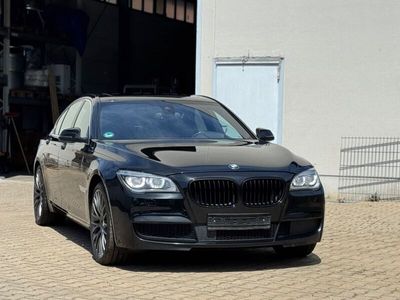 BMW 750