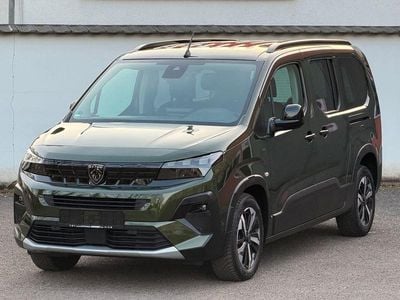 Gebraucht Peugeot Rifter GTi 131 PS (96 kW) 2025 Grün Van / Kleinbus