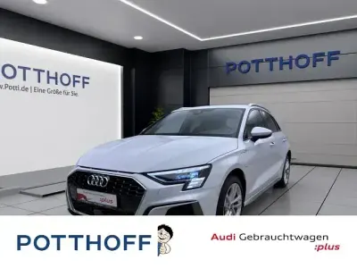 Gebraucht Audi A3 Sportback e-tron S-Line 204 PS (150 kW) 2024 Weiss Kleinwagen