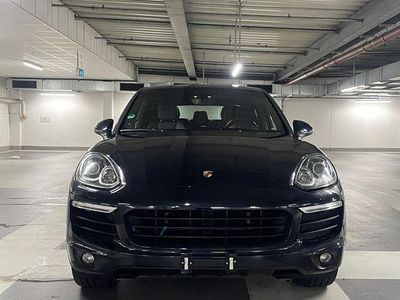 Porsche Cayenne S E-Hybrid