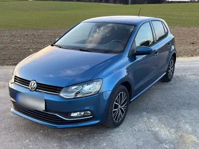Gebraucht VW Polo 90 PS (66 kW) 2017 Blau Kleinwagen