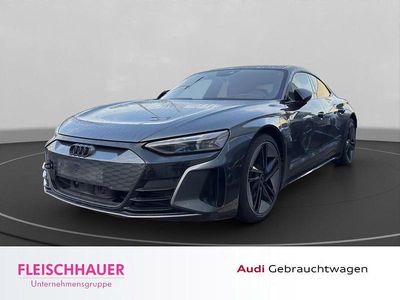 Grau Gebraucht 2022 Audi e-tron GT quattro Ambiente Limousine | 52.980 € (Fairer Preis)