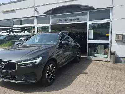 Gebraucht Volvo XC60 Momentum 190 PS (139 kW) 2018 Grau SUV