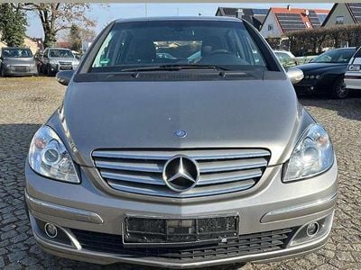 Mercedes B180