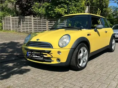 Gebraucht Mini ONE 90 PS (66 kW) 2004 Gelb Kleinwagen