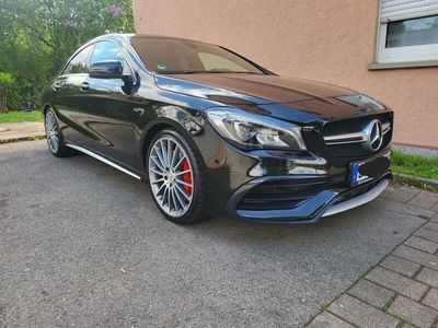 Mercedes CLA45 AMG