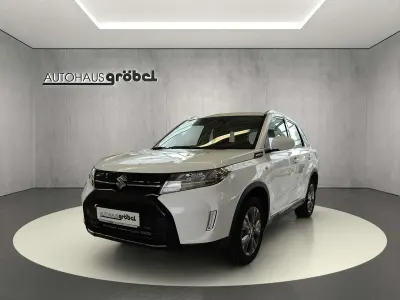 Gebraucht Suzuki Vitara Club 110 PS (80 kW) 2026 Cool white pearl met. SUV