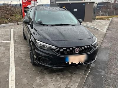 Gebraucht Fiat Tipo S 120 PS (88 kW) 2019 Schwarz Kombi