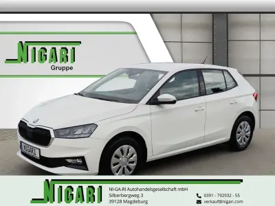 Neu Skoda Fabia Essence 95 PS (69 kW) 2026 Weiss Kleinwagen