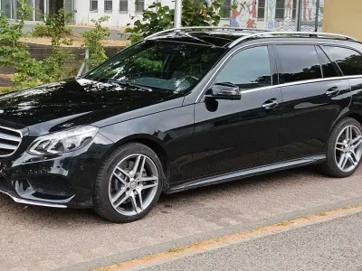Gebraucht Mercedes E350 258 PS (189 kW) 2015 Schwarz Kombi