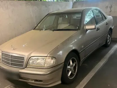 Gebraucht Mercedes C240 170 PS (125 kW) 1998 Grau Limousine