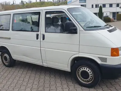 Second-hand VW Caravelle 84 CP (61 kW) 1998 Alb Van