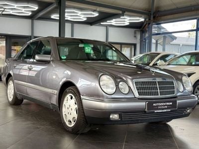Mercedes E280