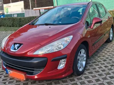Gebraucht Peugeot 308 95 PS (69 kW) 2008 Rot Limousine
