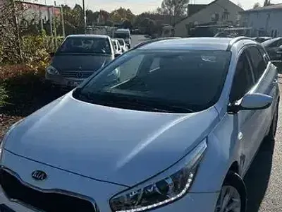 Gebraucht Kia Ceed Sportswagon 120 PS (88 kW) 2016 Weiß Kombi