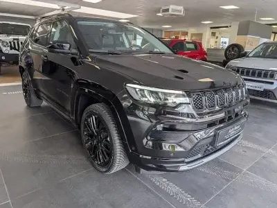 Gebraucht Jeep Compass Altitude 131 PS (96 kW) 2023 Schwarz SUV