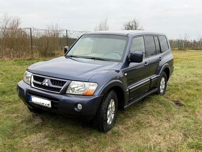 Blau Gebraucht 2005 Mitsubishi Pajero SUV | 4.000 € (Guter Preis)