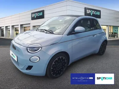 Używany Fiat 500C La Prima 86 kW (118 KM) 2023 Niebieski Kabriolet