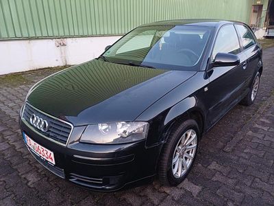 Gebraucht Audi A3 102 PS (75 kW) 2004 Schwarz Kleinwagen