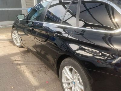 gebraucht BMW 520 D Kombi 2019 in sehr guten Zustand