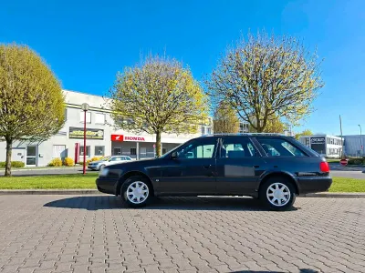 Gebraucht Audi 100 133 PS (97 kW) 1994 Schwarz Kombi