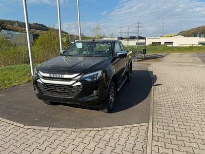 Nuova Isuzu D-Max 163 CV (119 kW) 2026 Nero Pick-up