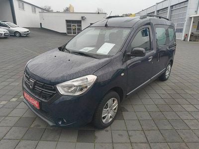 Blau Gebraucht 2019 Dacia Dokker Van / Kleinbus | 13.990 € (Etwas zu teuer)
