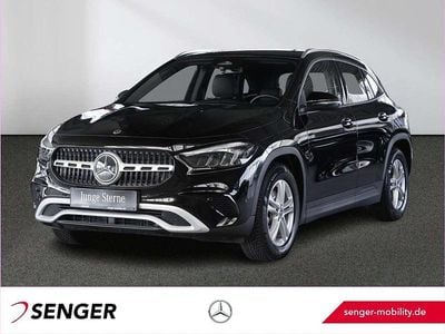 Gebraucht Mercedes GLA200 163 PS (119 kW) 2024 Unilack nachtschwarz SUV