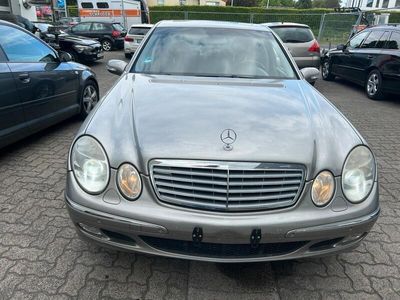 Mercedes E240
