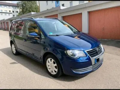 Gebraucht VW Touran 140 PS (102 kW) 2010 Blau Van / Kleinbus