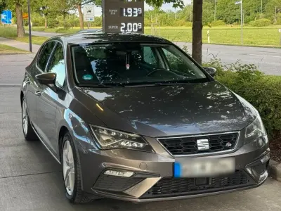 Gebraucht Seat Leon FR 150 PS (110 kW) 2019 Grau Limousine
