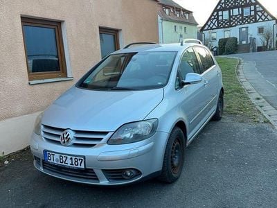 Second-hand VW Golf Plus Cross Edition 80 CP (58 kW) 2008 Argintiu Monovolum